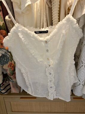 Zara White embroidered tank